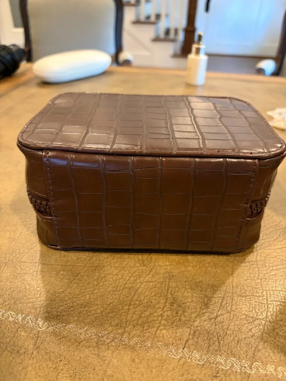 Trish McEvoy Power of Makeup Medium Makeup Wardrobe Case Dark Brown Croc